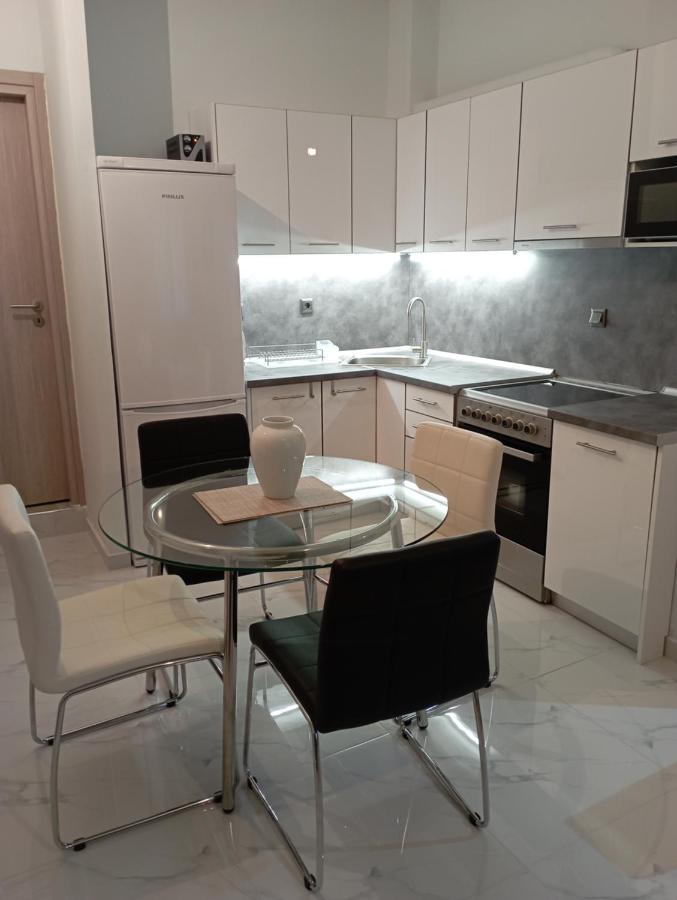 הוילה נאה רודה Stonehouse & Casa Al Sole E Al Mare מראה חיצוני תמונה